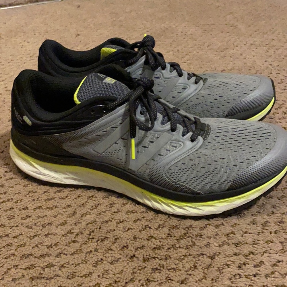 Men’s New Balance running shoe